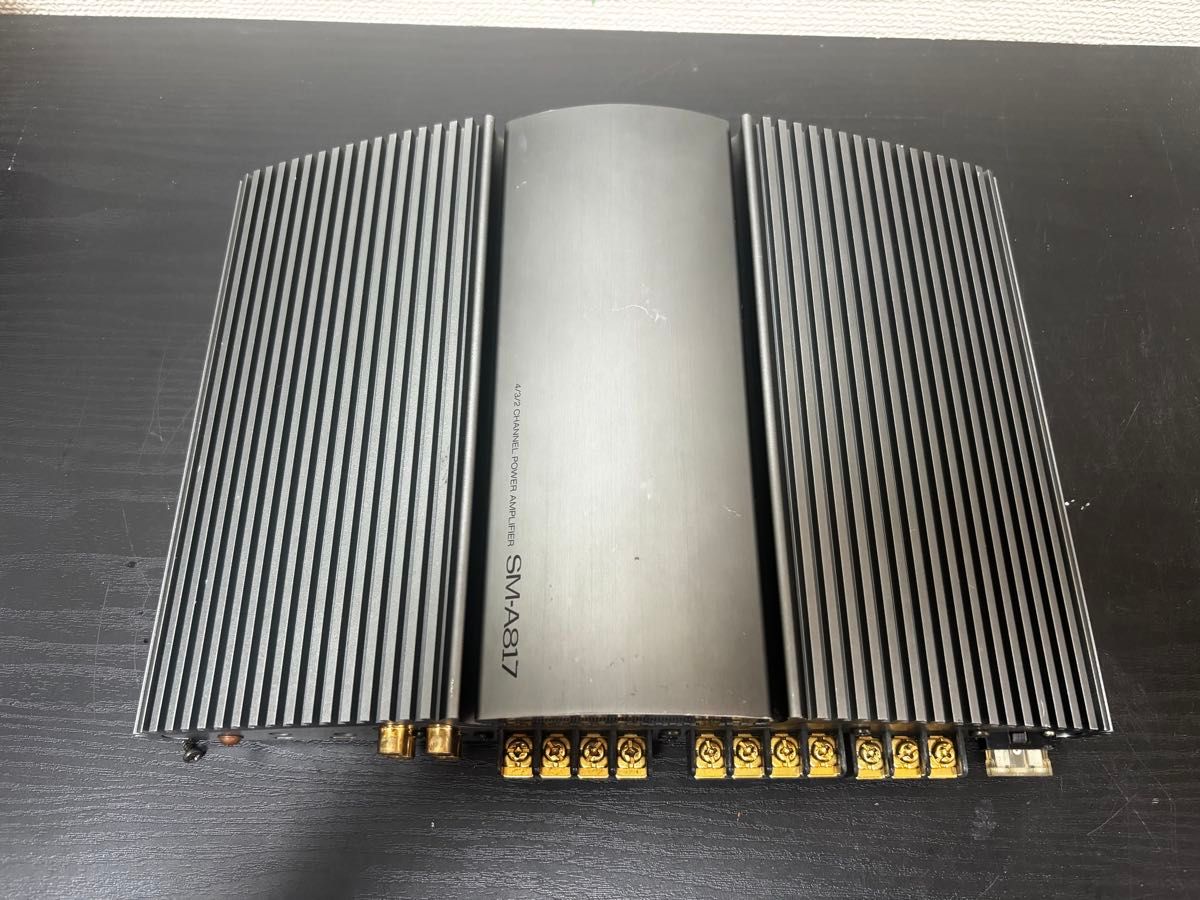 車 感動するチューニングアンプ SONY XM-4045 エージング中