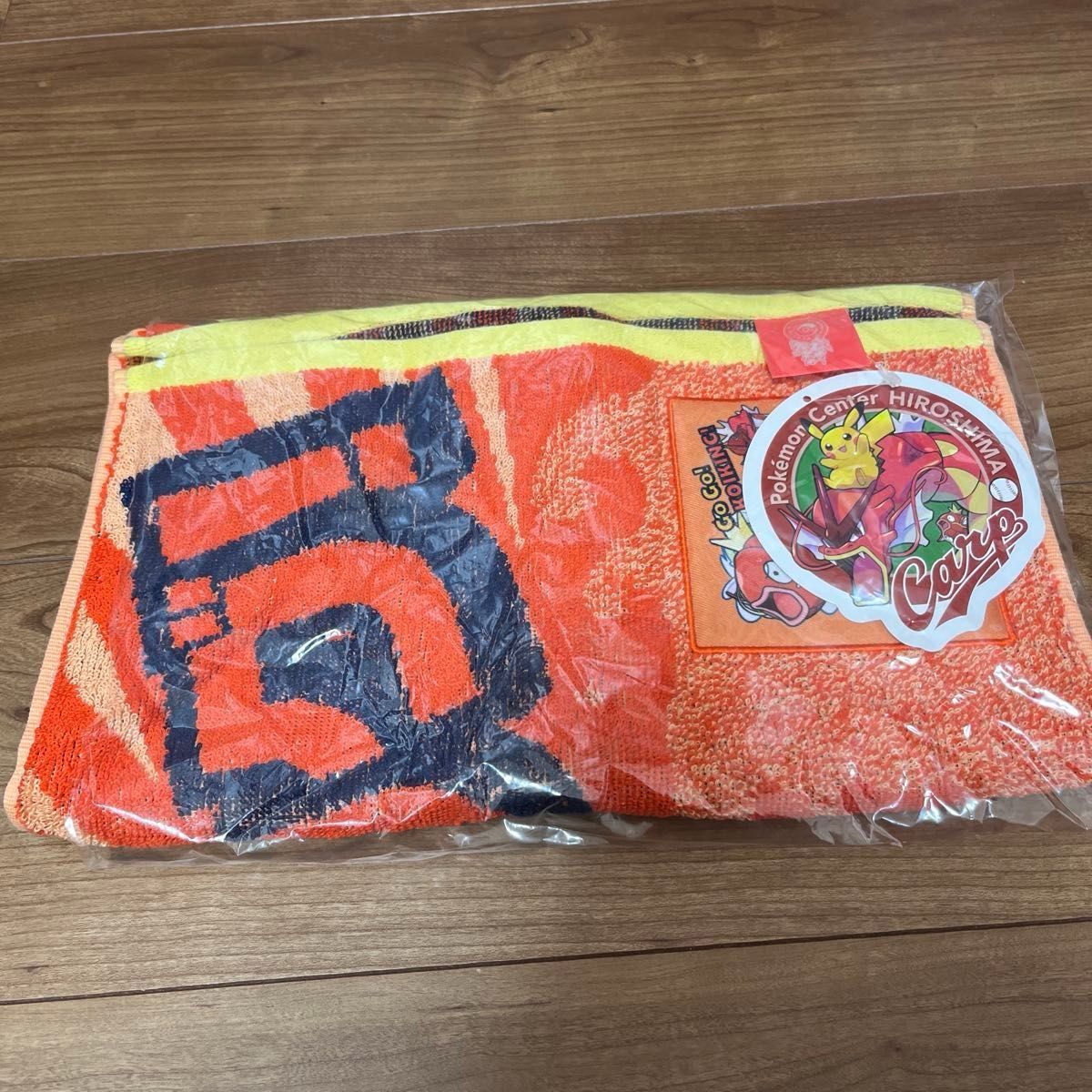 カープ ポケモン ピンバッジ ピカチュウ コイキング | Shop at