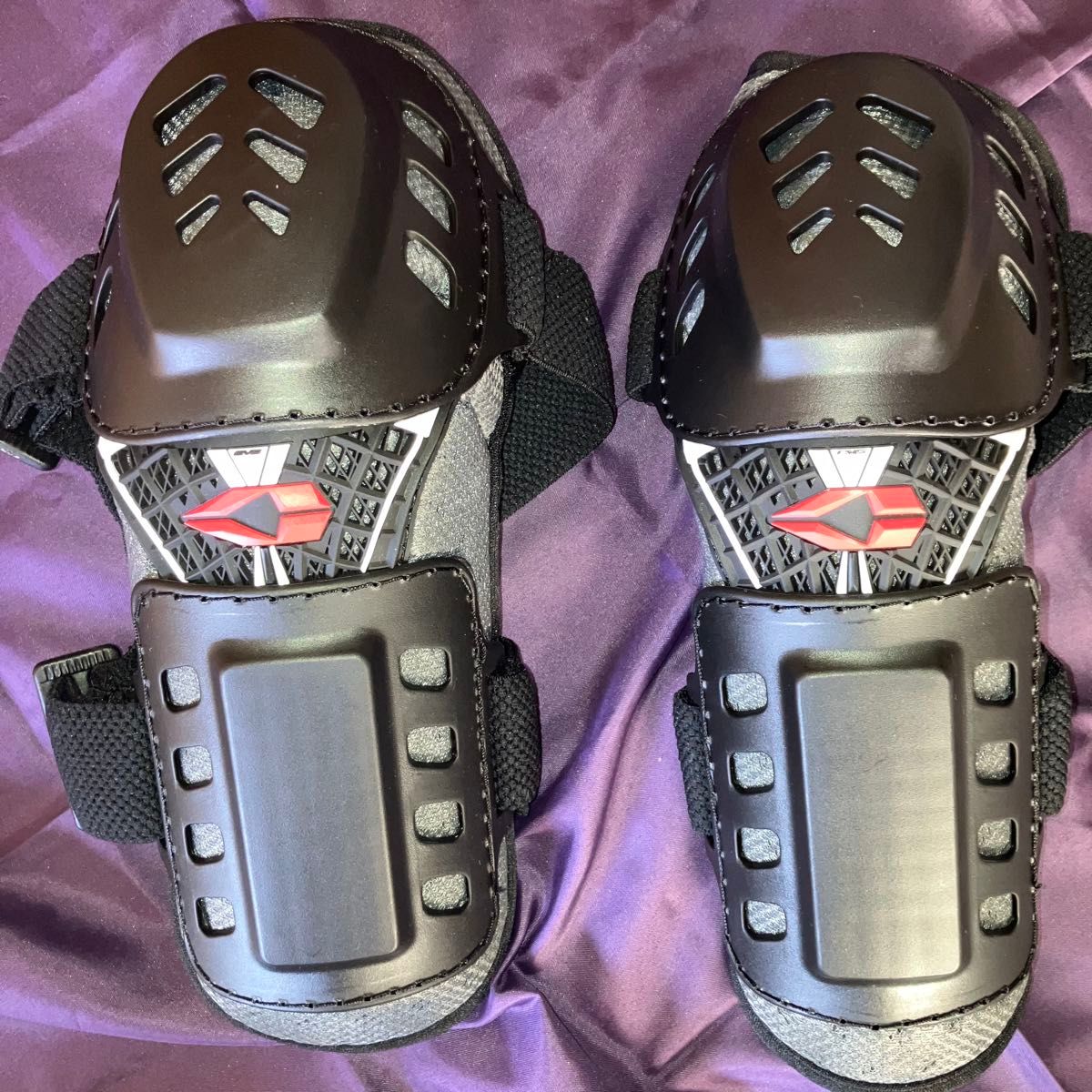 [alpinestars] アルパインスターズ エルボーガード (S-Mサイズ) SEQUENCE ELBOW PROTECTOR シーケンス エルボー プロテクター 楽天市場】アルパインスターズ プロテクター エルボー