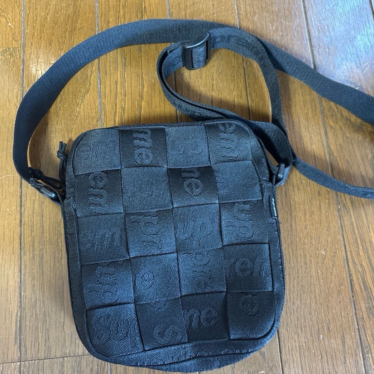 Supreme Woven Shoulder Bag Black ショルダーバッグ | Shop at