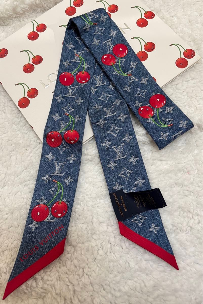 LOUIS VUITTON MURAKAMI