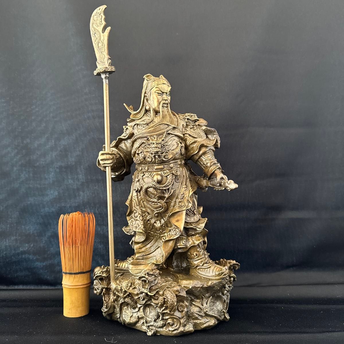 董芸】日本美術院 彫刻家 宮本 理三郎 作 『横行千里』 蟹 置物 共箱