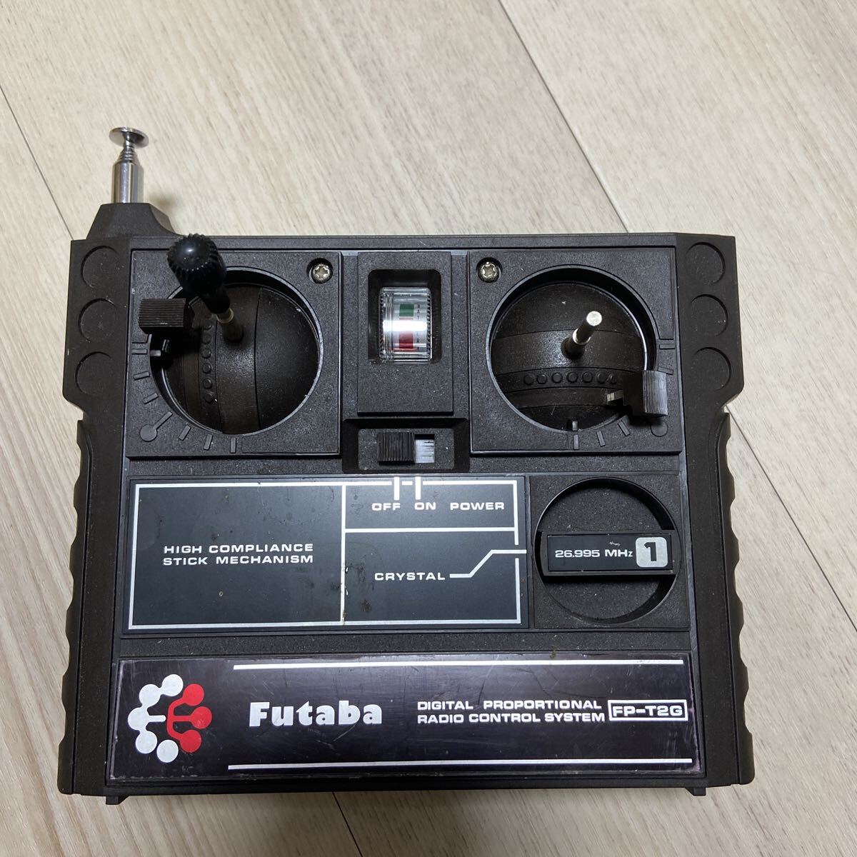 Futaba FP-R122JE ラジコン コントローラー Futaba T2PHKA ラジコン