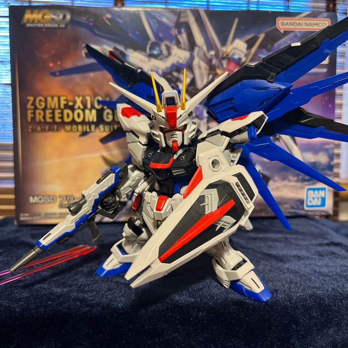 ガンプラ MG フリーダムガンダム Ver.2.0 プロヴィデンスガンダム 機動
