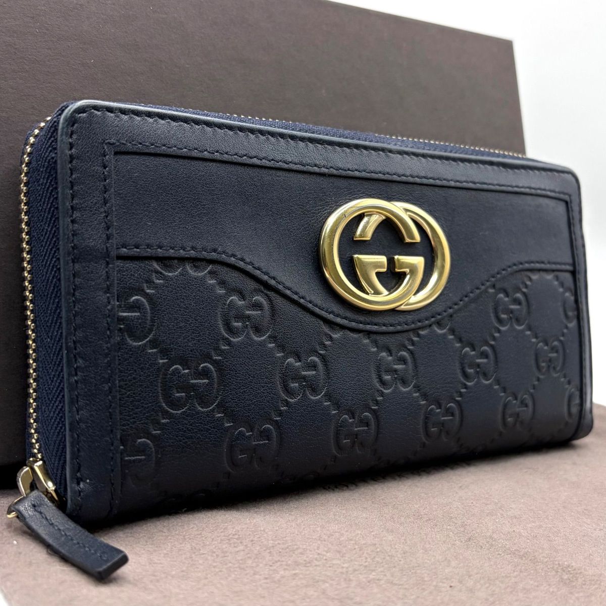 59 美品 GUCCI グッチ シマ 長財布 インターロッキング GG柄 黒