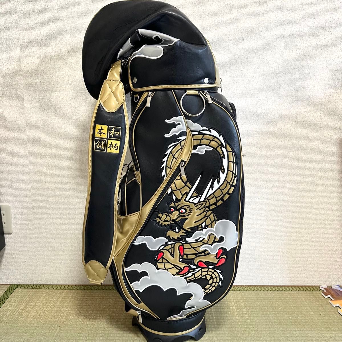 美品 世界160本限定 イオミック×ワンピース コラボ キャディバッグ 激