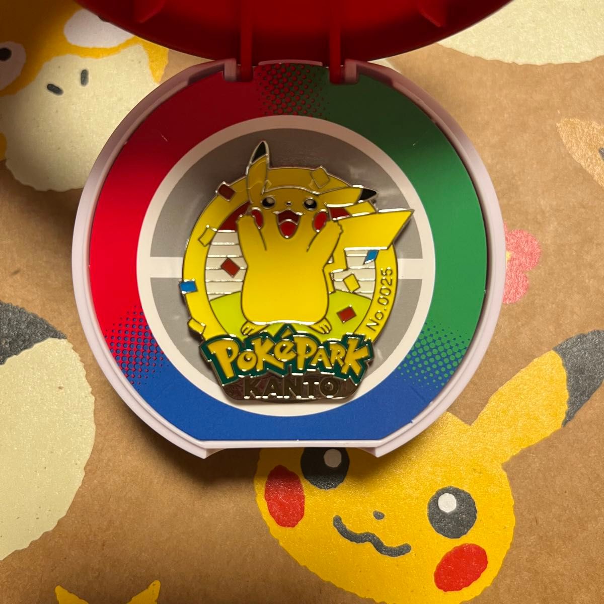 ポケパークカントー 限定 ピンバッジ ピンズ ポケモン ニドクイン