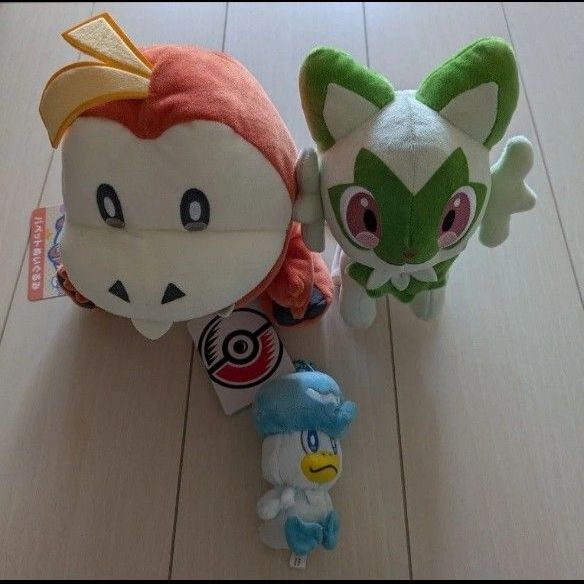 ポケモンセンター ピカピカボックス 初夢ぬいぐるみ ニャオハ ホゲータ