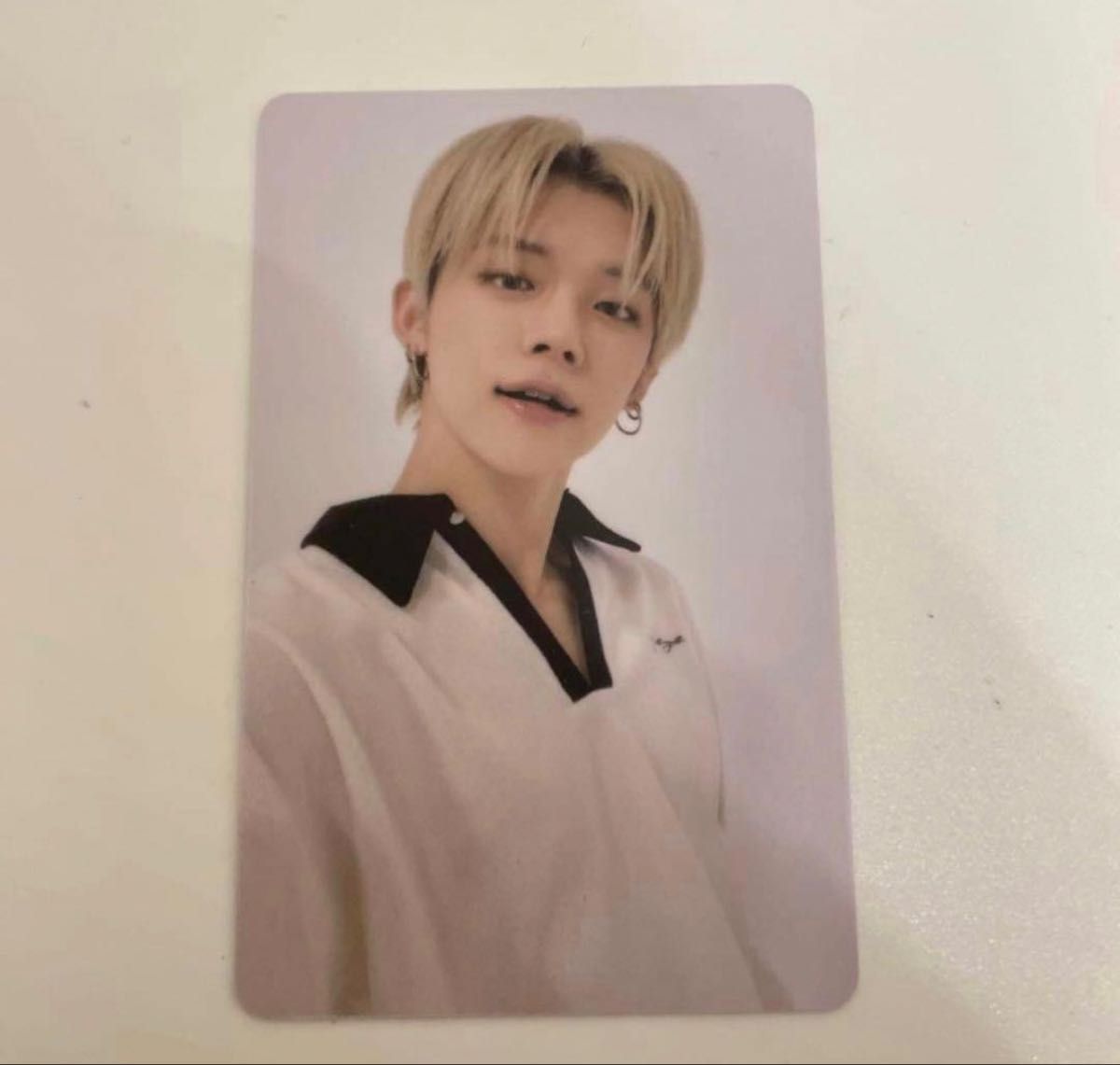 txt Thursday's child ヨンジュン ラキドロ | Shop at JDirectItems