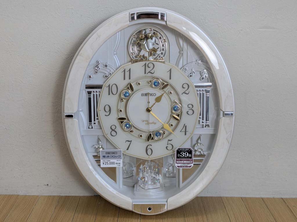 10)訳あり品　セイコー製ディズニー電波掛け時計 139）訳あり品 セイコー製 ディズニー電波掛け時計 セイコー 掛け時計