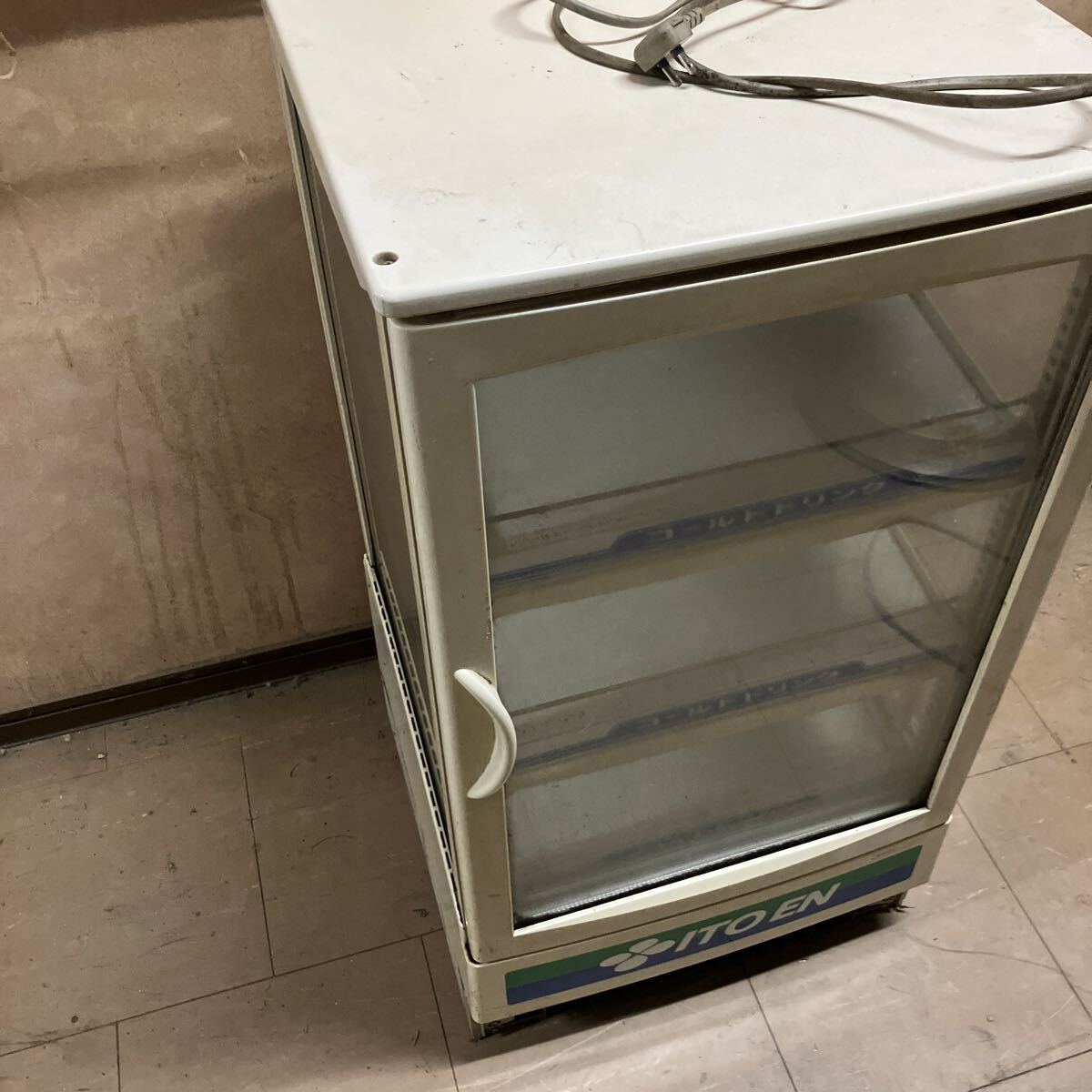 サンヨー SANYO 20,000円 冷蔵ショーケース SMR-M66 中古 業務用冷蔵庫 サンヨー SANYO 20,000円 冷蔵ショーケース SMR-M66 中古 業務用冷蔵庫