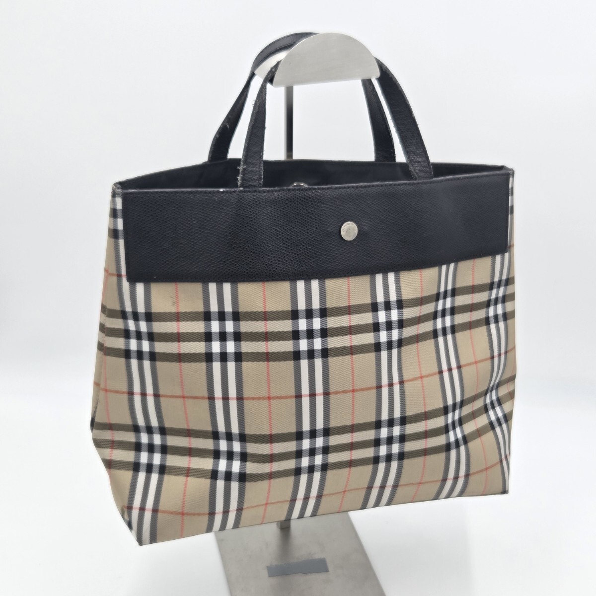 BURBERRY バーバリー ノバチェック トートバッグ レッド | Shop at