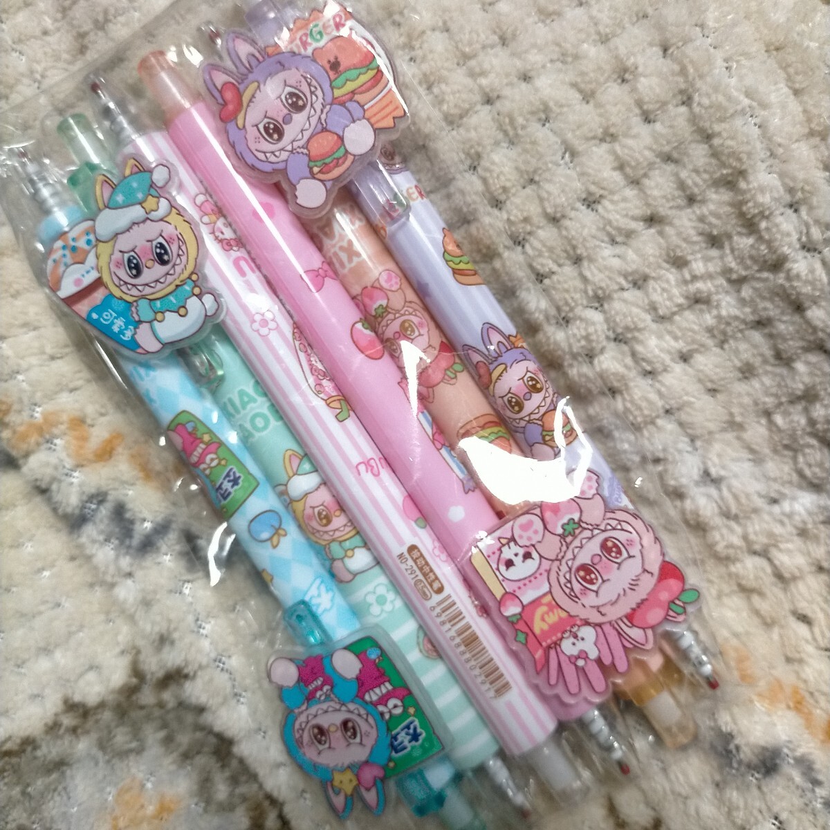 送料無料 ラブブ ボールペン 6本セット キャラクター 文房具 LABUBU