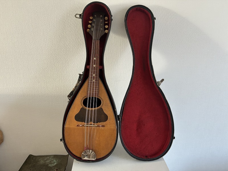 中古 マンドリン 渡邊精次 anno 1995 ケース付き 鍵付き Search Results for 