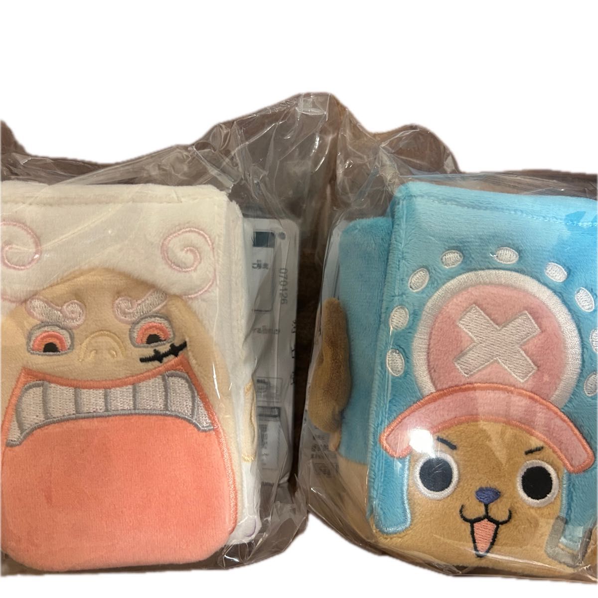 一番くじ ワンピースカード E賞 ぬいぐるみマルチカードケース ×4 バンダイ【一番くじ】『ワンピースカードゲーム』E賞 ぬいぐるみマルチ