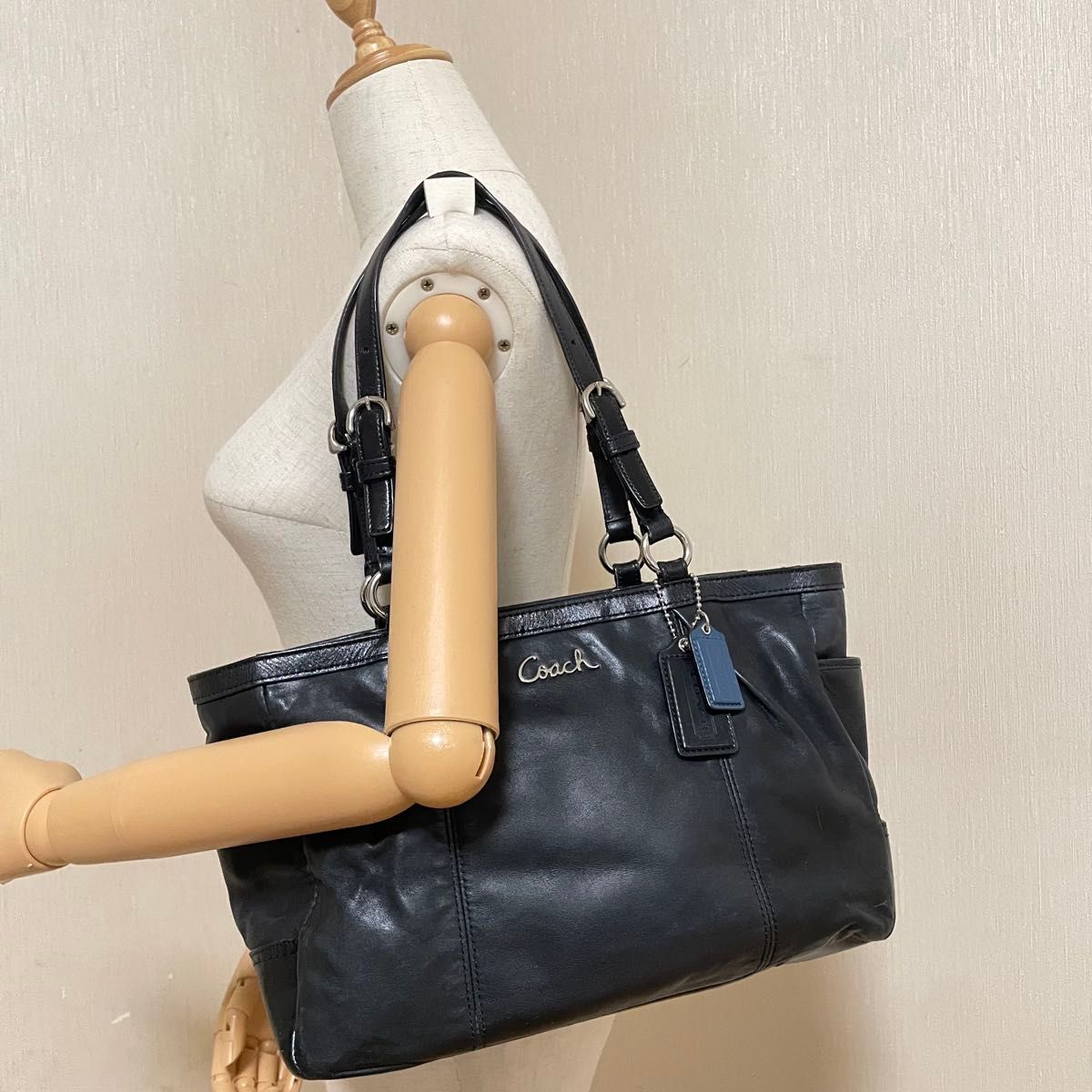 極美品 希少 Montana PARIS 本革 ターンロック 黒 A4 y2k ヴィヴィアン 