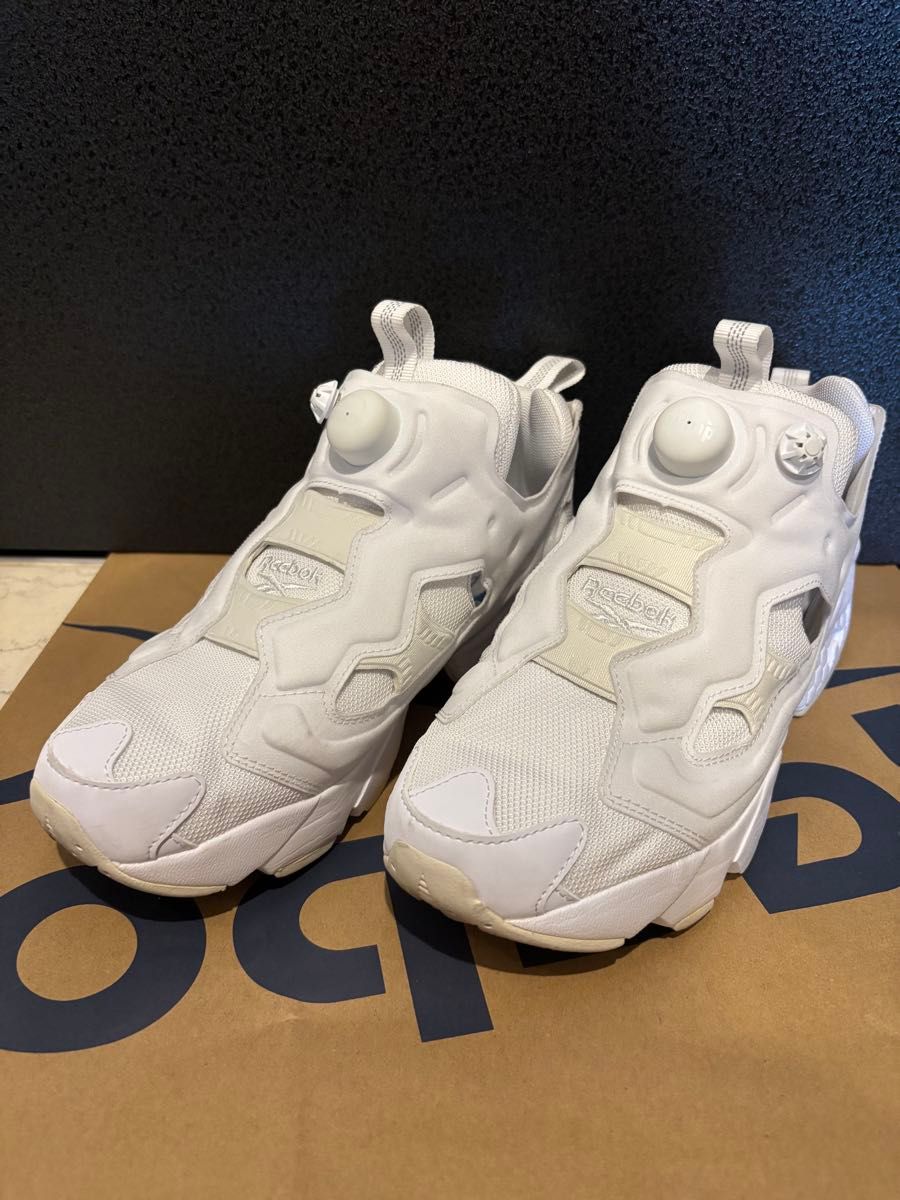 Reebok Instapump Fury 絵文字デザイン リーボック インスタポンプ 