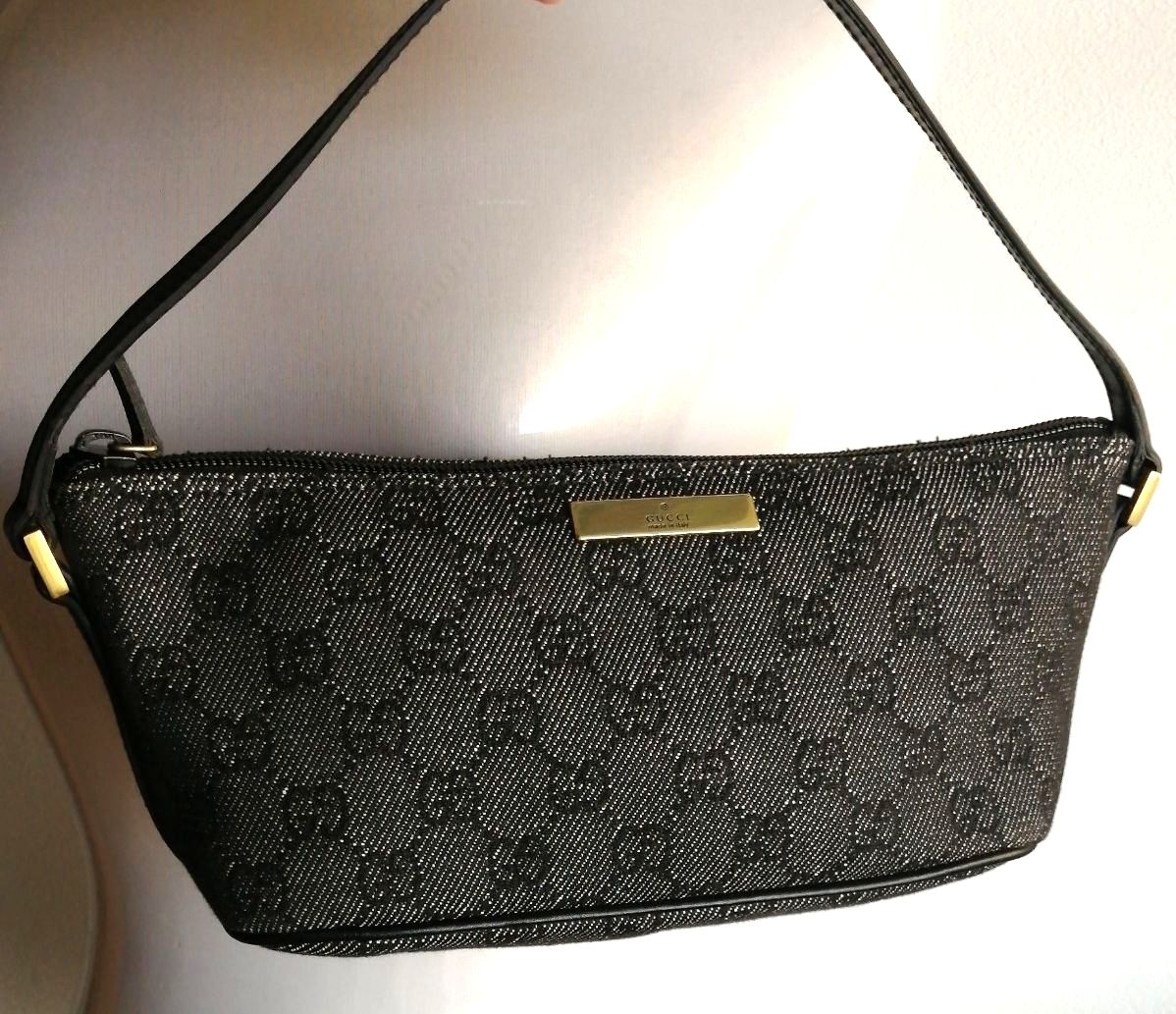 GUCCI グッチ アクセサリーポーチ GGキャンバス ミニバッグ | Shop at