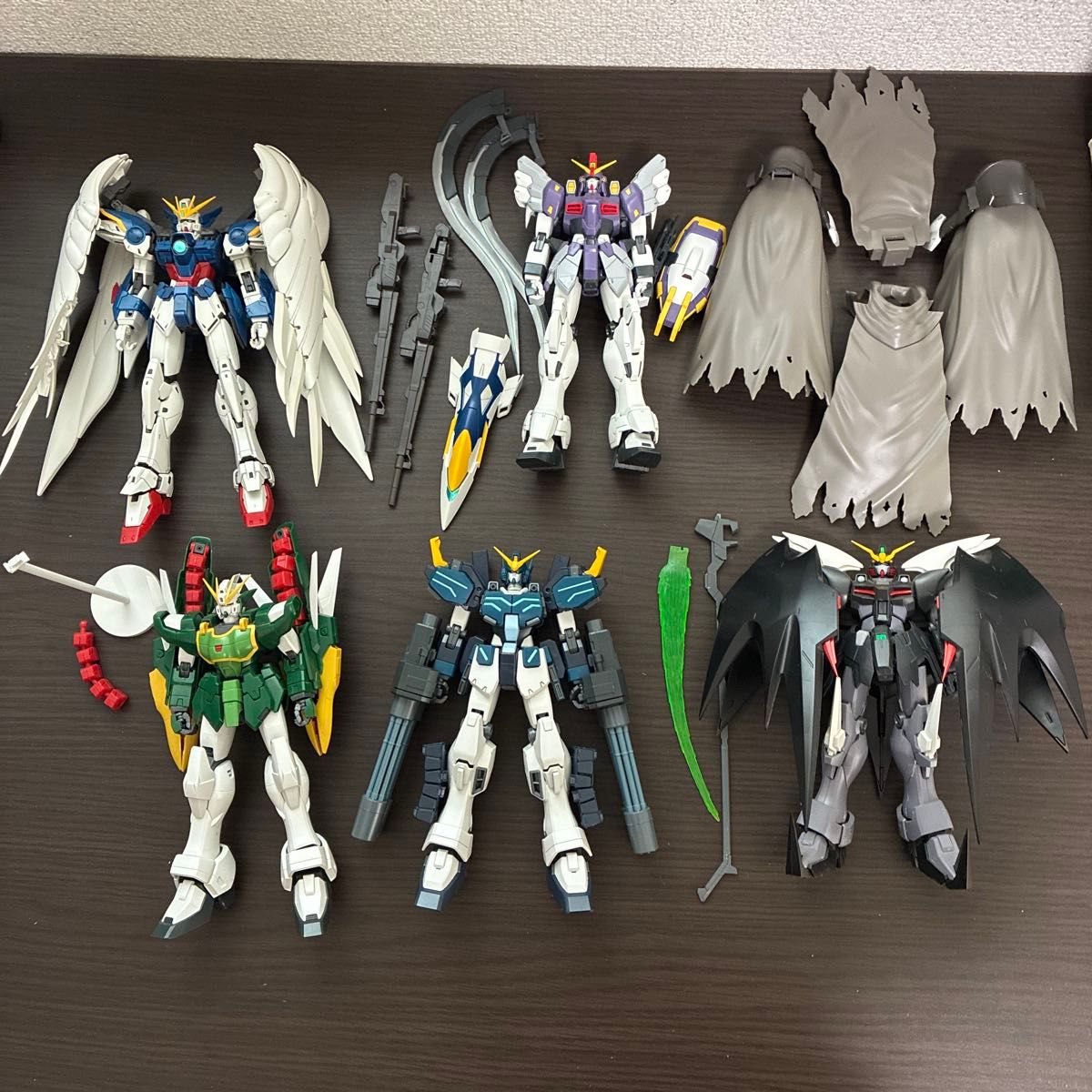 MG ガンプラ　まとめ売り　ガンダムW 未組立 MG ガンプラまとめ売り ガンダムW ウイングガンダム バンダイ