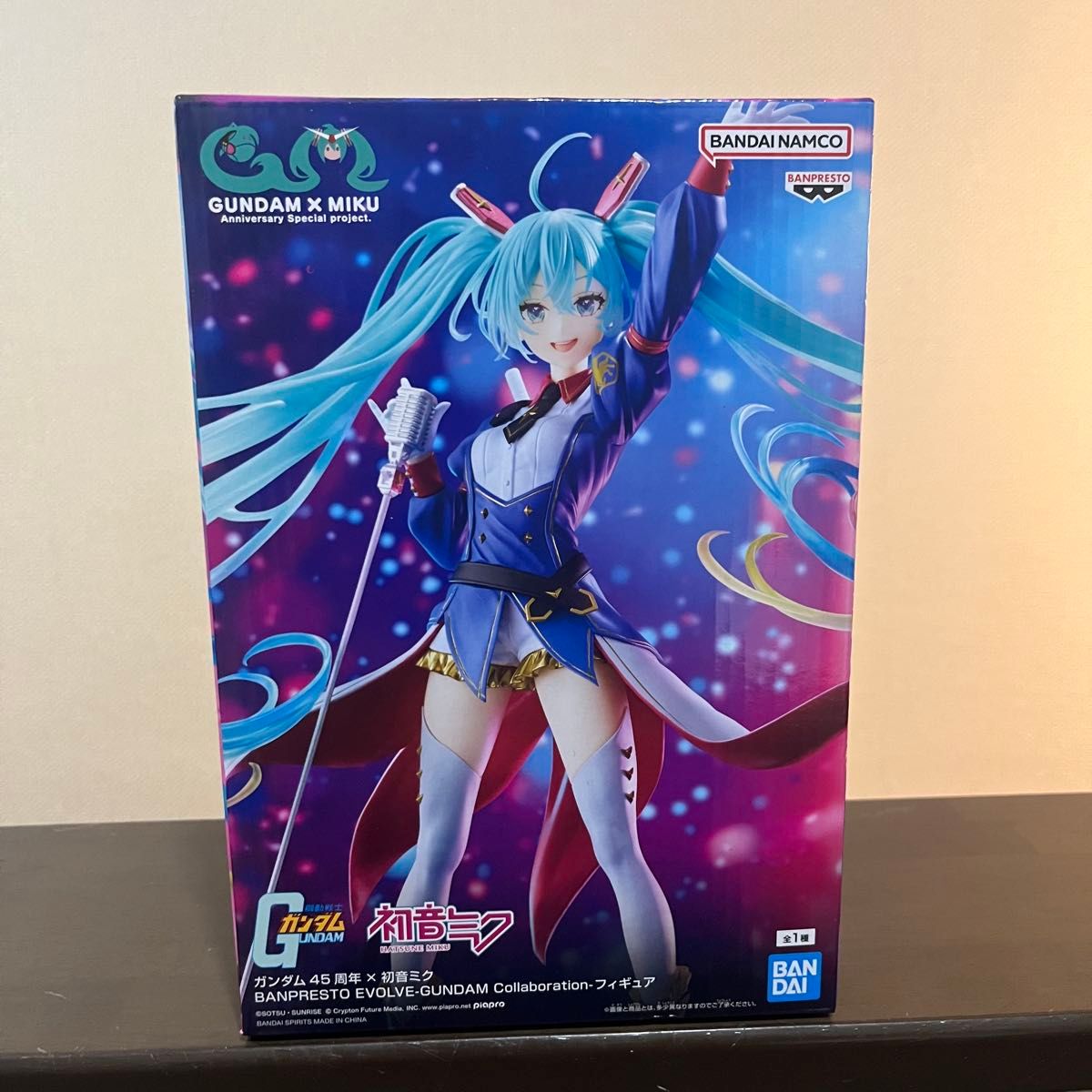 ガンダム45周年×初音ミク フィギュア 2種セット EVOLVE ザクぐるみ