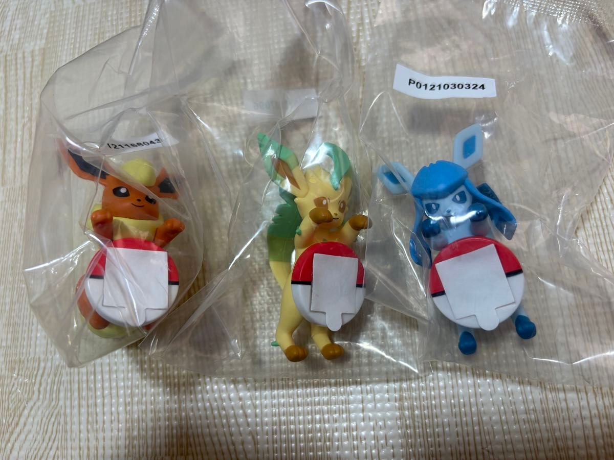 ポケモン一番くじ F賞 街歩きちらりんフレンズ ニンフィア エーフィ