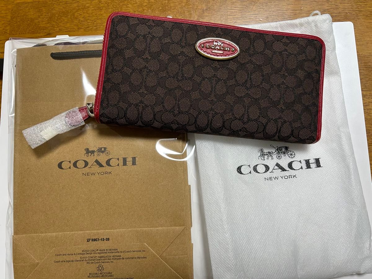 COACH コーチ シグネチャー ラウンドファスナー 長財布 ブラウン