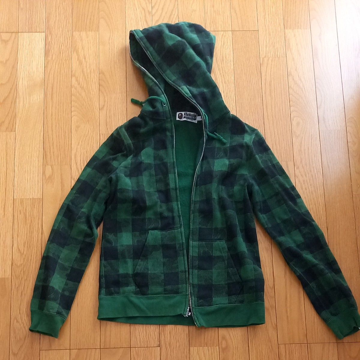 A Bathing Ape アベイシングエイプ m&m's 限定コラボ パーカー | Shop