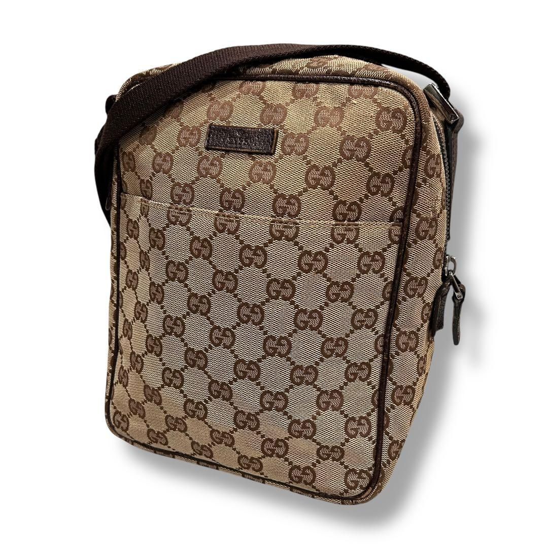美品 GUCCI グッチ 男女兼用 ベージュ ブラウン シルバー金具 GG