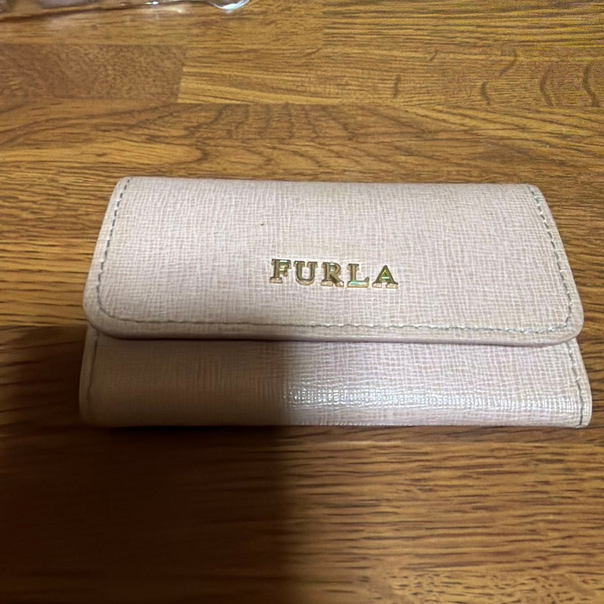 付属品全て有り☆新品 FURLA フルラ 4連キーケース グリーンベージュ