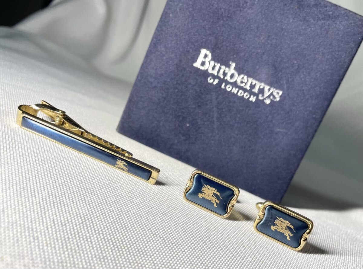 即決 Burberry バーバリー ホースナイトロゴ 騎士デザイン ゴールド