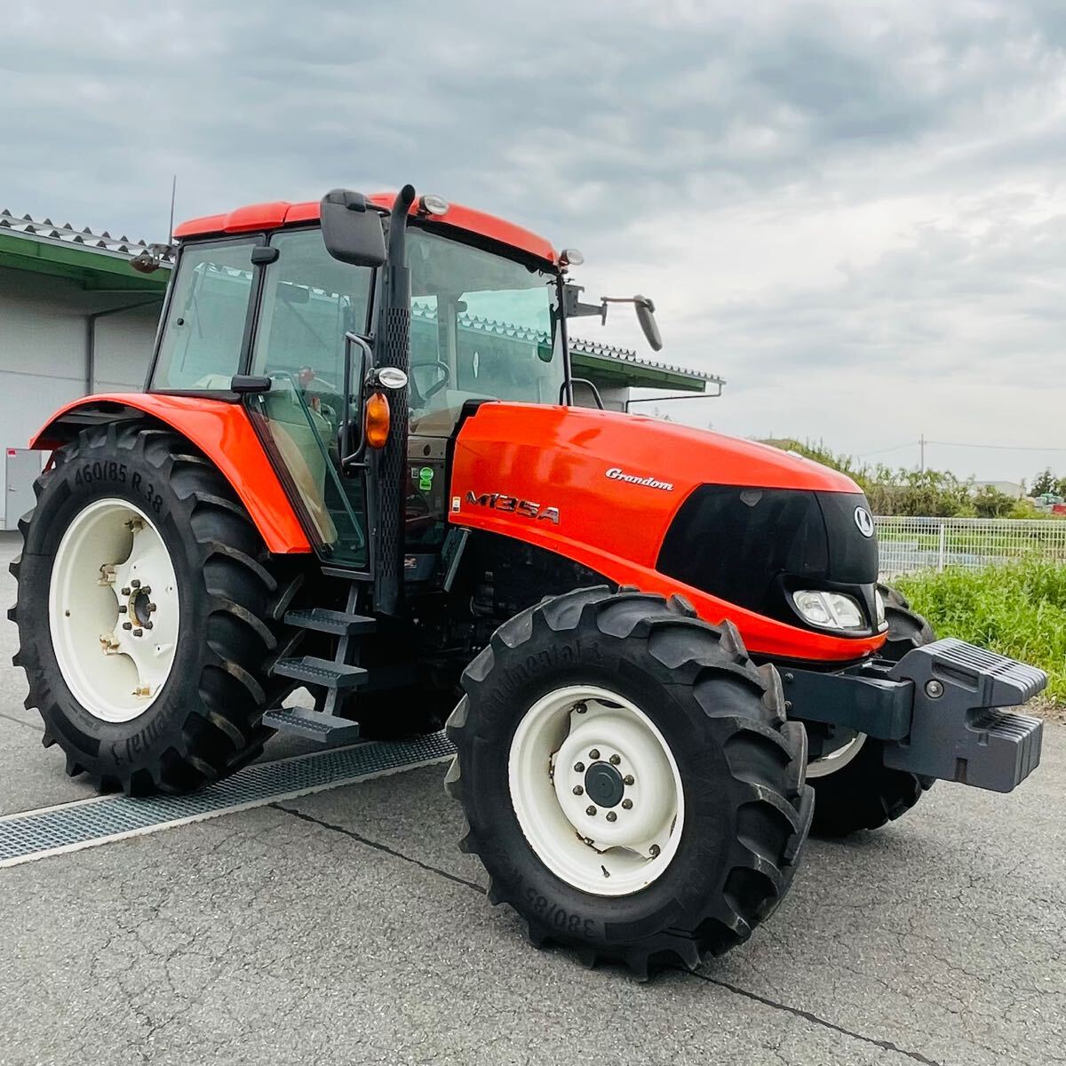 トラクター クボタ m
