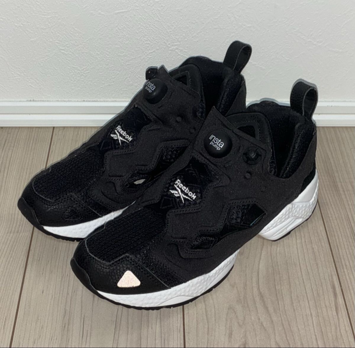 良品 REEBOK リーボック INSTA PUMP FURY OG V65750 28.5cm インスタ 