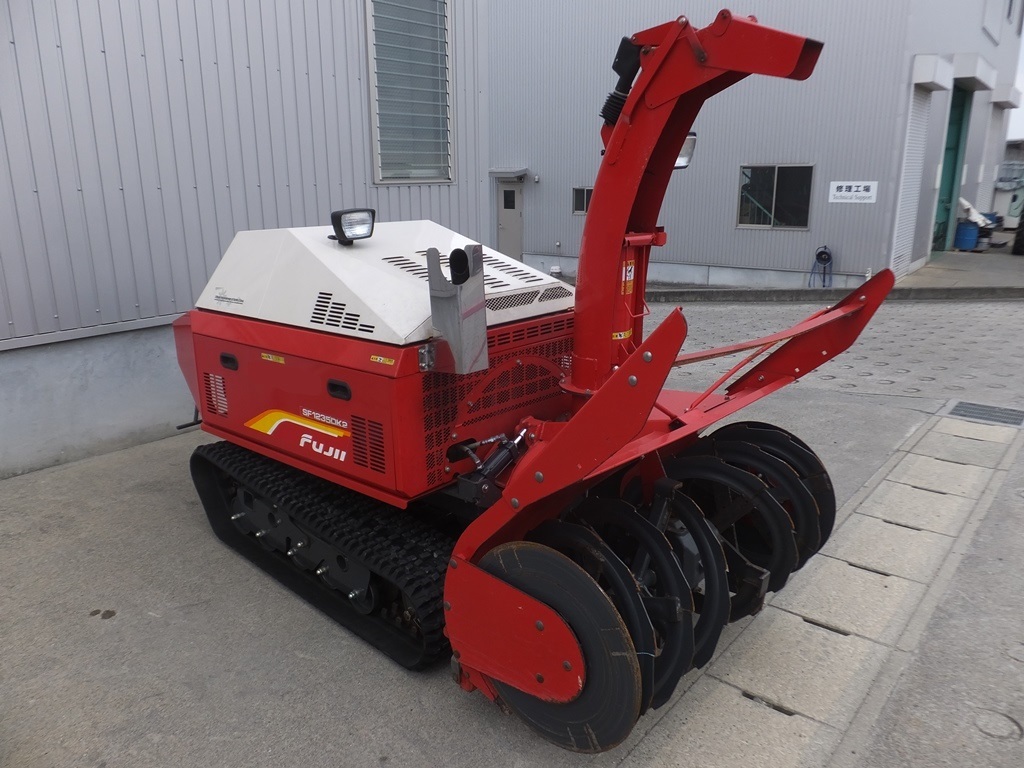 福島 須賀川店 フジイ 除雪機 FSR550B ガソリン リコイル 除雪幅 約