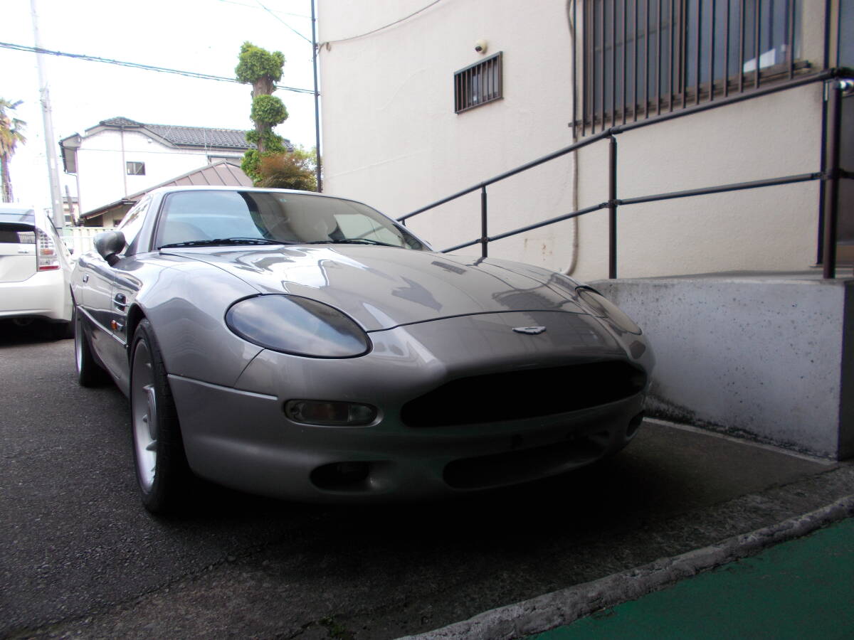 阿斯顿·马丁（Aston Martin）