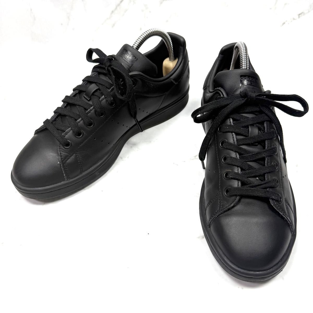 adidas（スニーカー）のフリマアイテム一覧 アディダス スタンスミス 