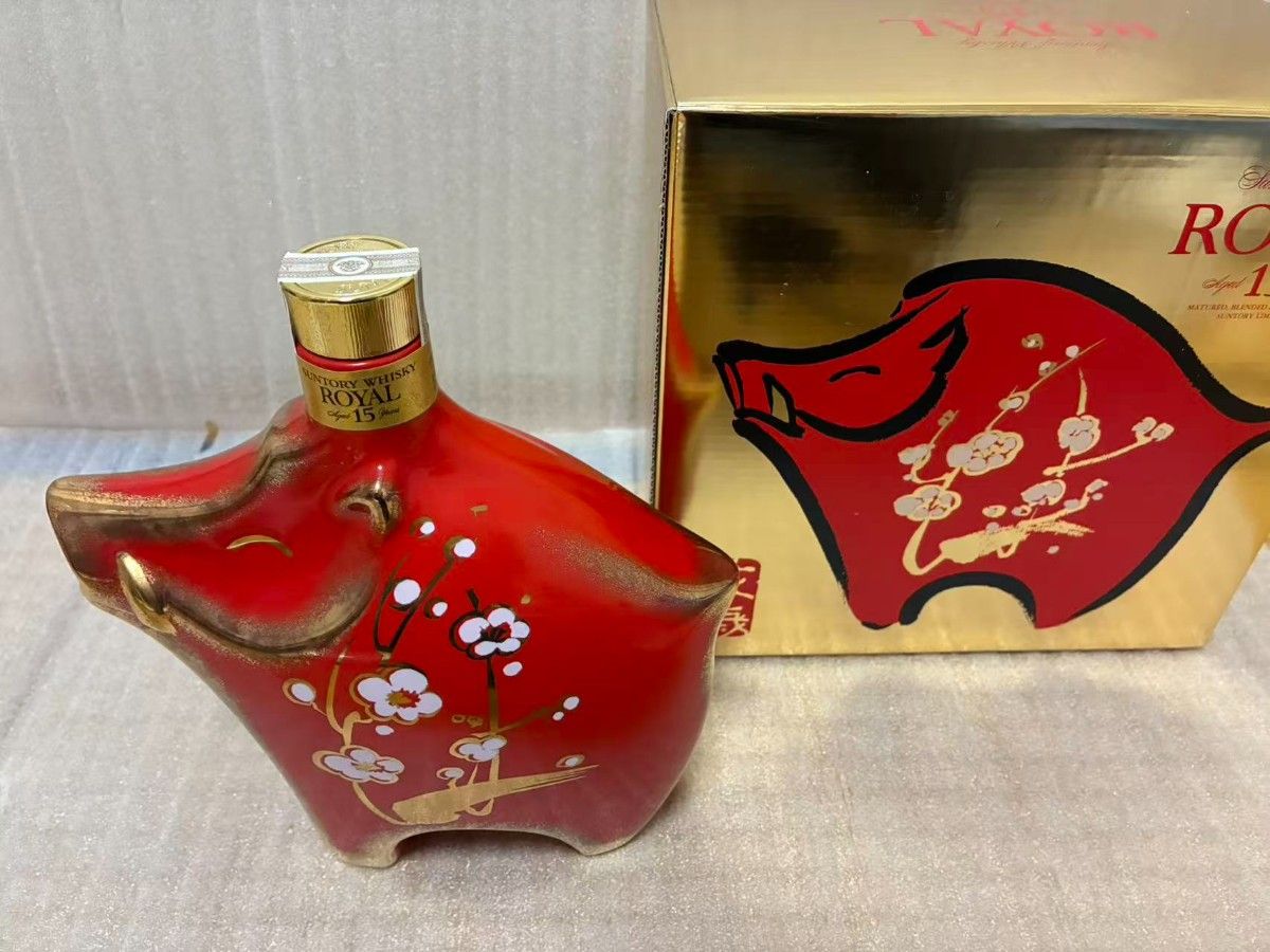 サントリー ウイスキーローヤル 干支ボトル 2026 午歳ボトル 600ml