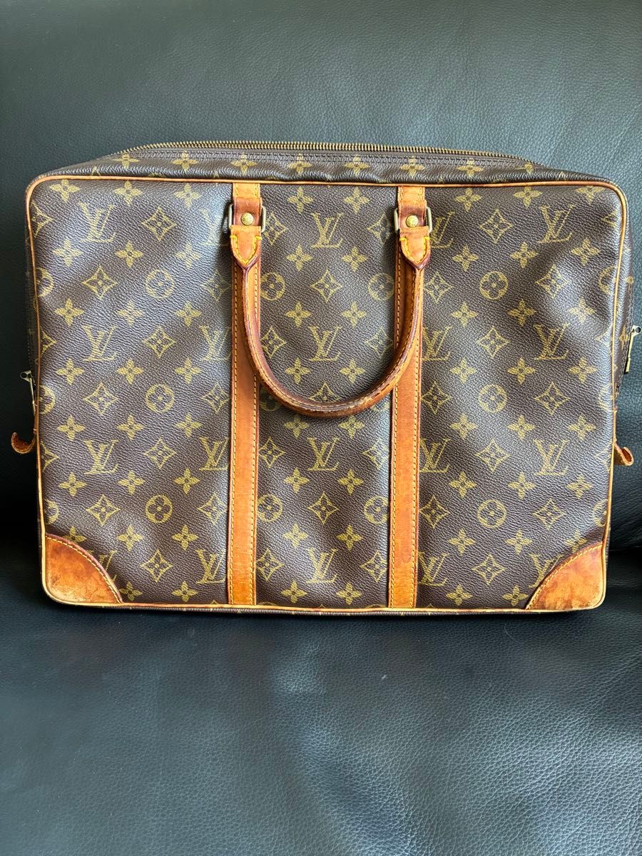 ■美品■LOUIS VUITTON ルイヴィトン モノグラム ポルトドキュマン LOUIS VUITTON ルイヴィトン モノグラム ポルトドキュマン 美品 | Shop