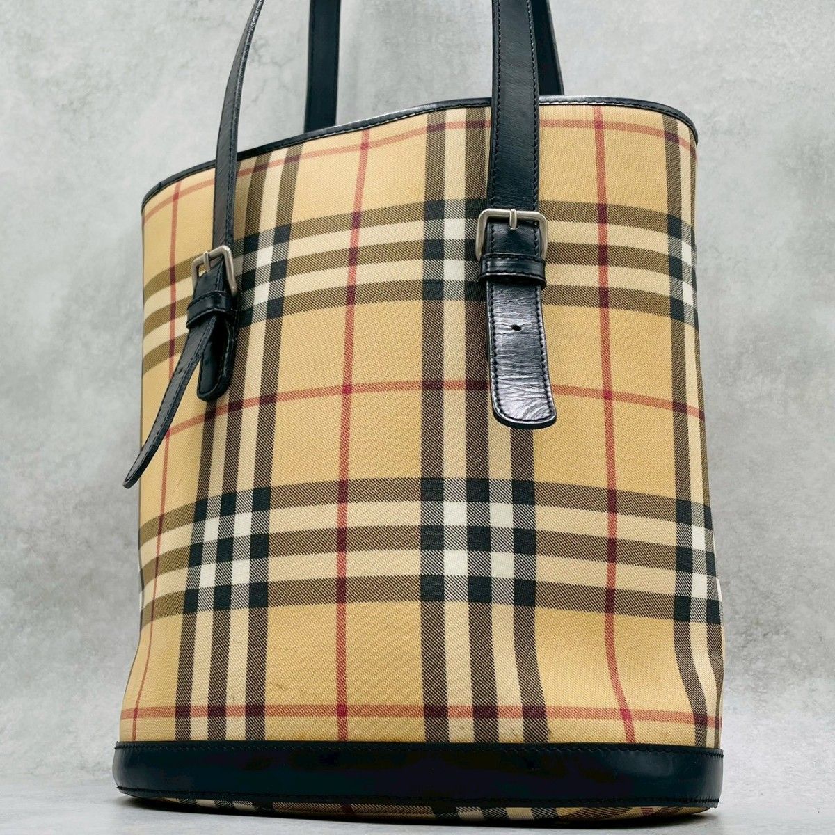 BURBERRY ハンドバッグ ノバチェック PVC レザー ベージュ ショルダー
