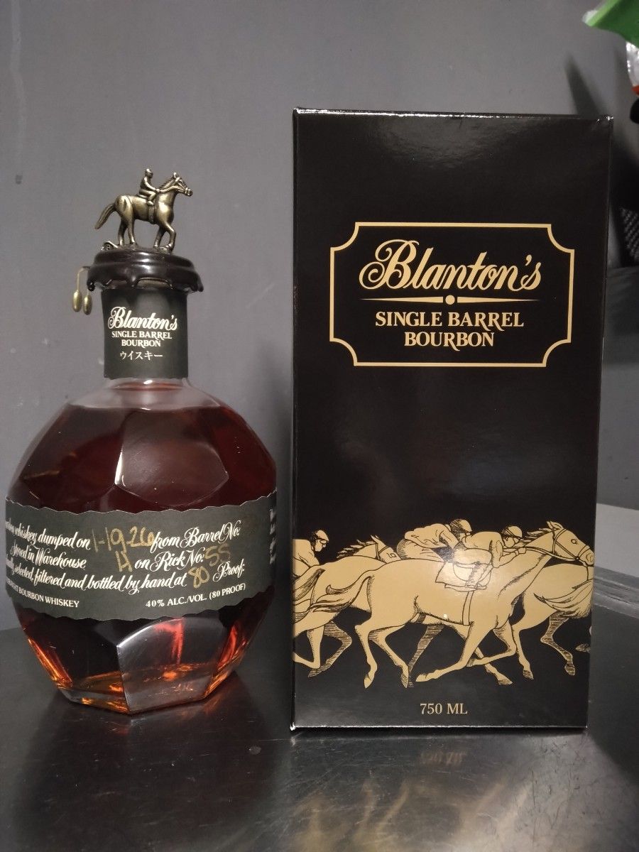 ブッカーズ バーボン ウイスキー 750ml 未開栓 箱付き | Shop at