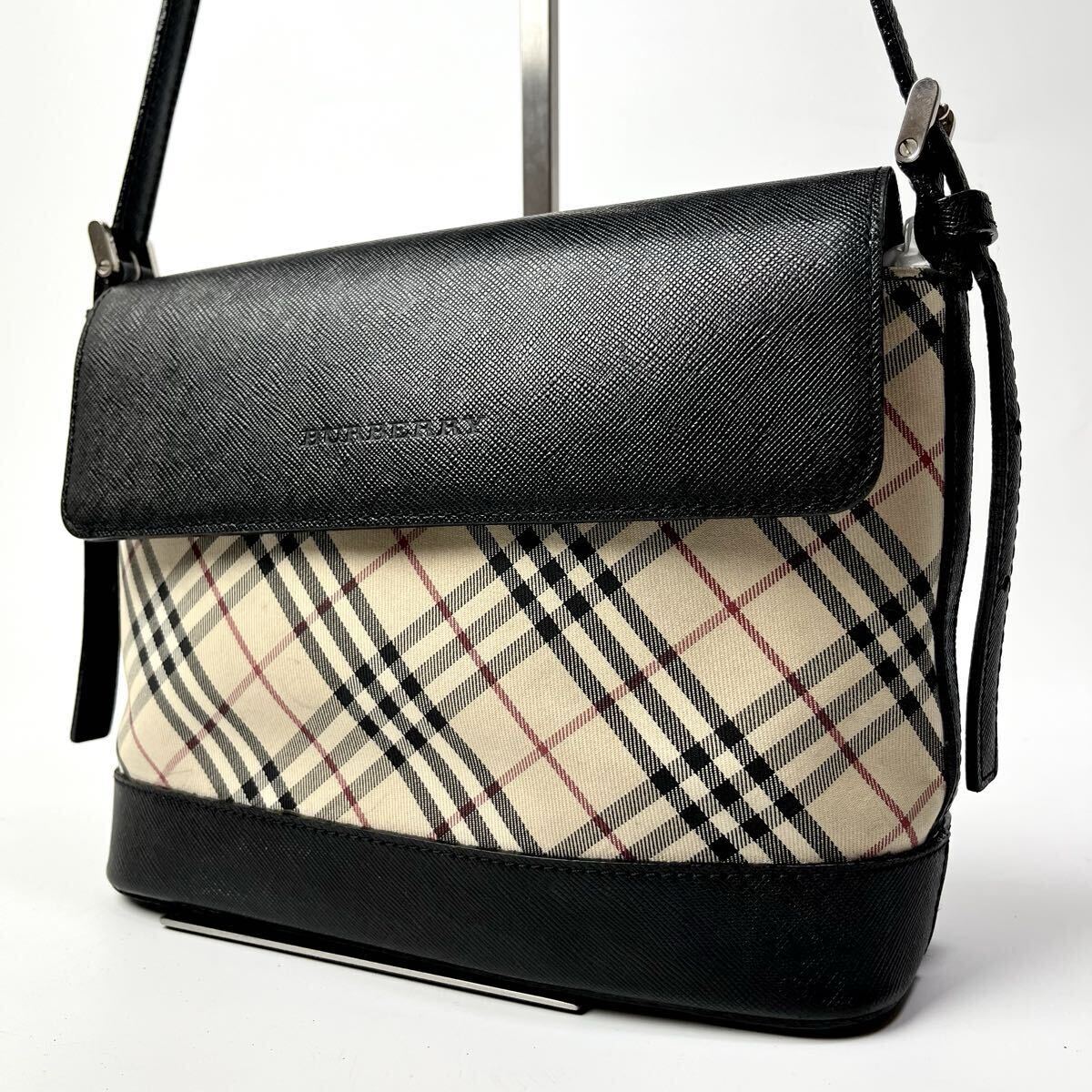 美品 バーバリー Burberry ノバチェック ボディバッグ 斜めがけ クロス