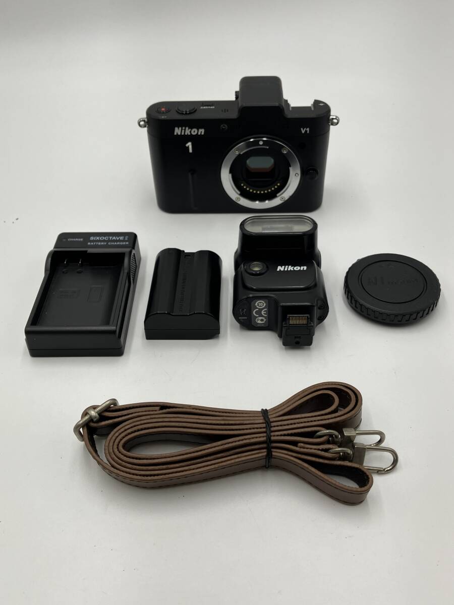 nikon 1 v1