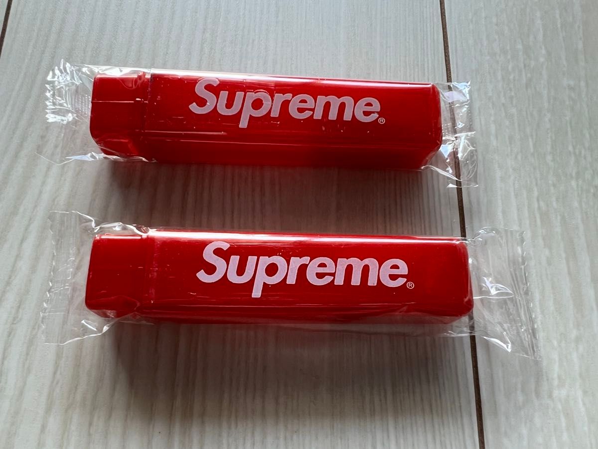 Supreme x Wall Control Pegboard Panel (Set of 2) Red ペグボード