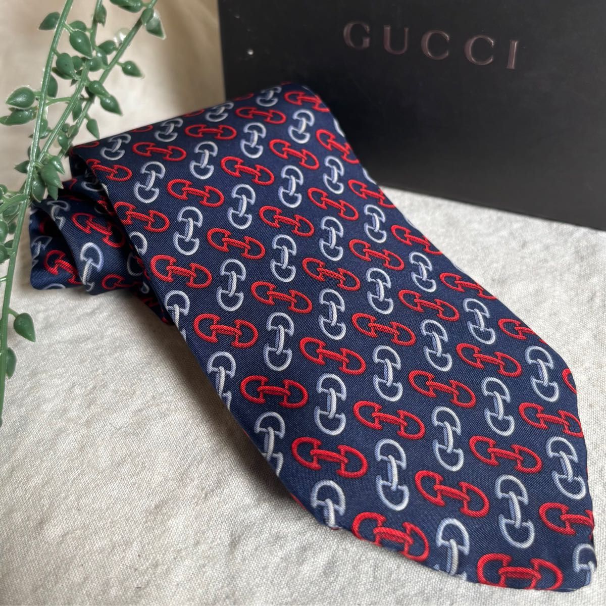 美品 GUCCI グッチ ホースビット刺繍 ツイル シルク ネクタイ ネイビー 