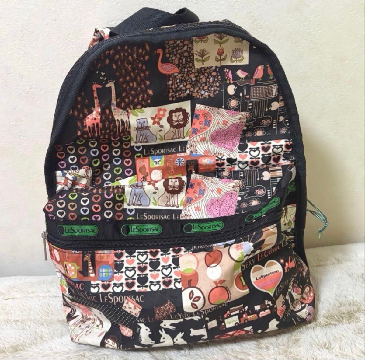 新品・未使用》ディズニー ピノキオ ファウルフェロー 総柄リュック 