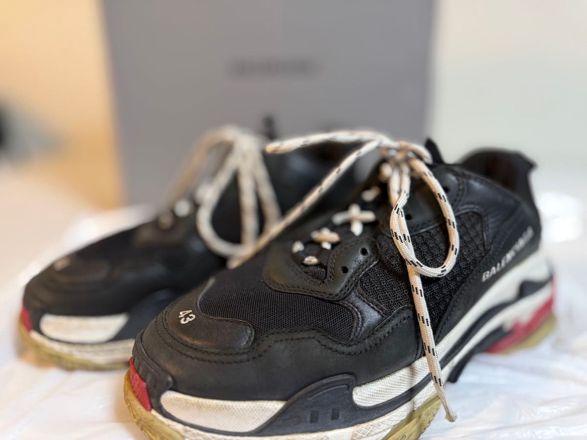 BALENCIAGA x-pander 43 | Shop at JDirectItems Fleamarket from 
