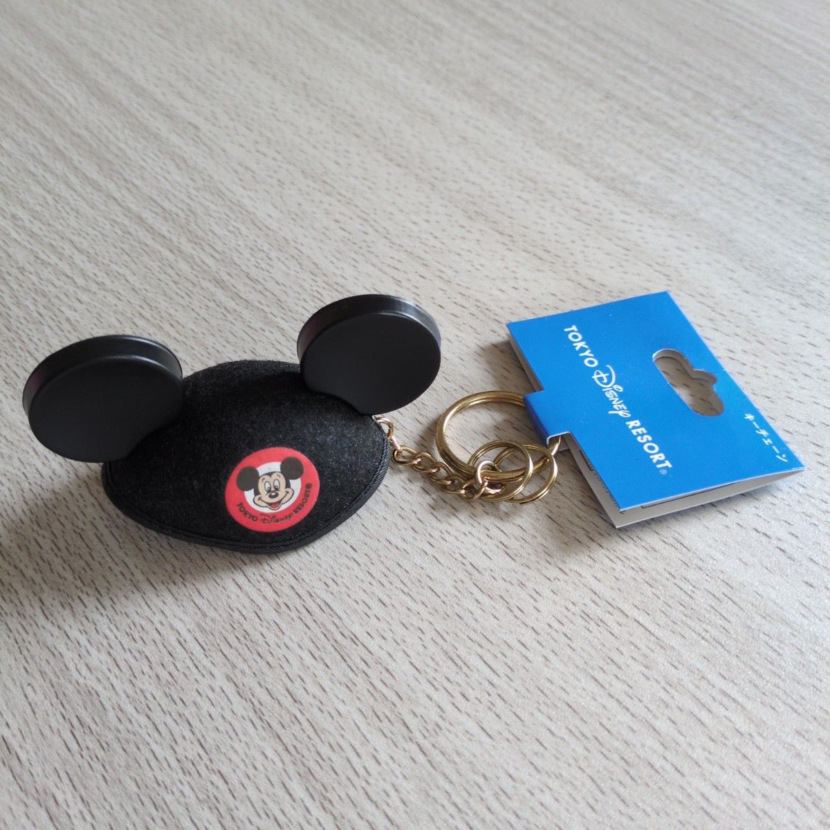 キーホルダー ディズニーイヤーハット 東京ディズニーリゾート