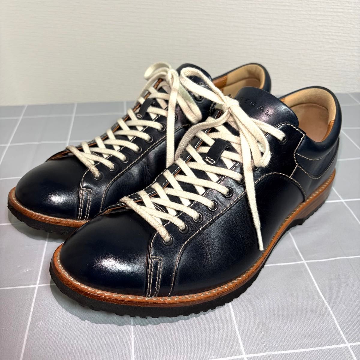 おすすめ品 希少 REGAL サドルシューズ(ブラック/迷彩)26cm(ほぼ未使用