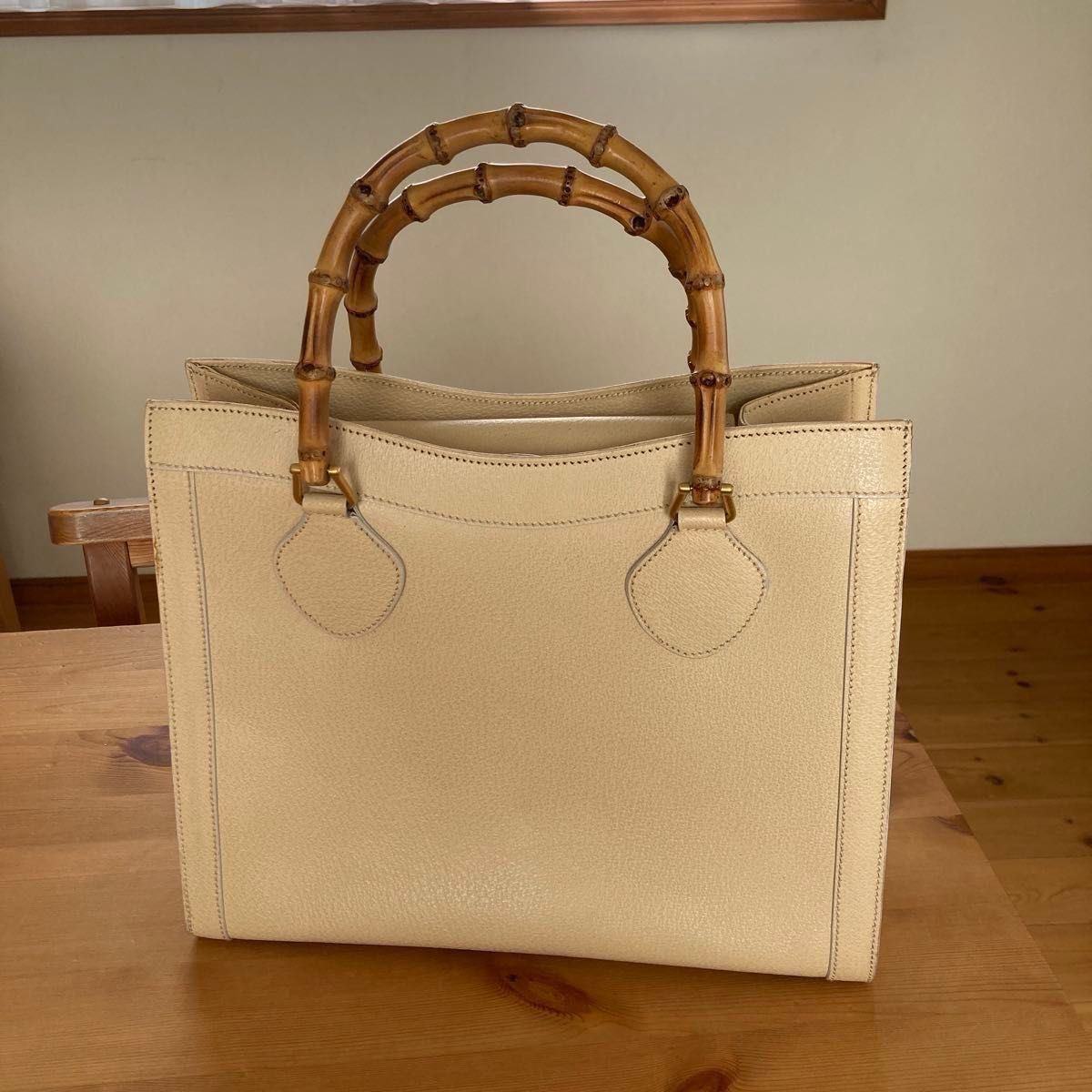 入手困難》GUCCI グッチ トートバッグ バンブー レザー ショッパー 