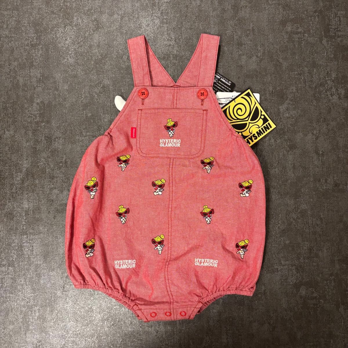 【HYSTERIC MINI】サロペット　　　　　ダルマオール　ミニ刺繍　ピンク HYSTERIC MINI】サロペット ダルマオール ミニ刺繍 ピンク ダルマ