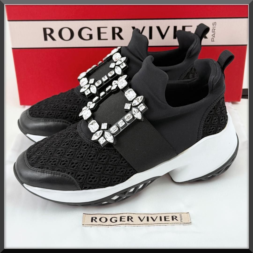 Roger Vivier ロジェヴィヴィエ パンプス バックル フラットシューズ
